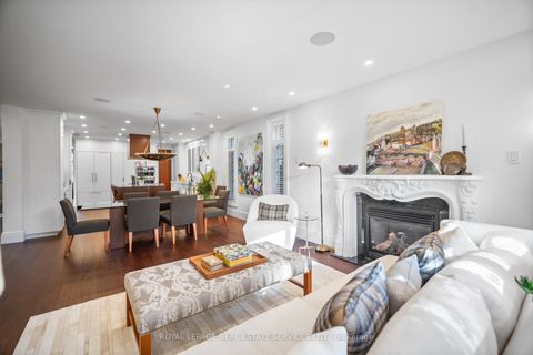 Photo 6 at 4 Reigate Road, Humber Valley, Toronto