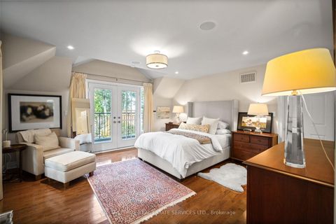 Photo 24 at 4 Reigate Road, Humber Valley, Toronto