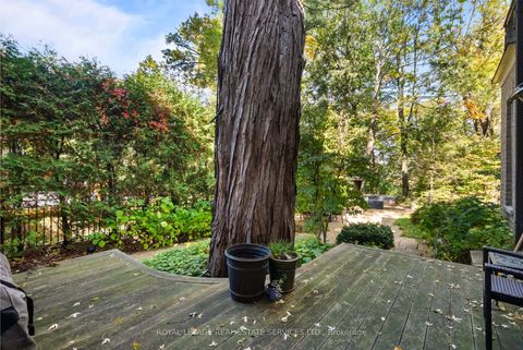 Photo 45 at 4 Reigate Road, Humber Valley, Toronto