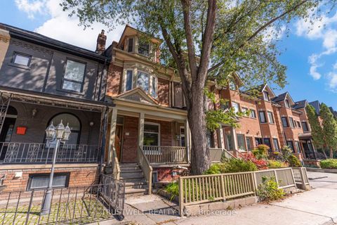 Photo 1 at 71 Shaw Street, Niagara, Toronto