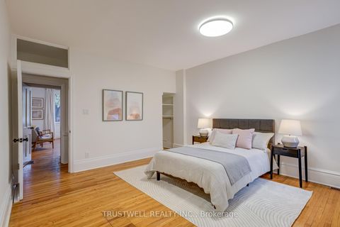 Photo 22 at 71 Shaw Street, Niagara, Toronto