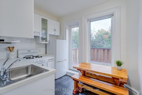 Photo 23 at 71 Shaw Street, Niagara, Toronto