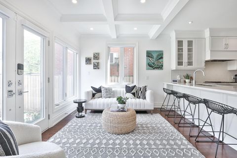 Photo 10 at 215 Major Street, University, Toronto