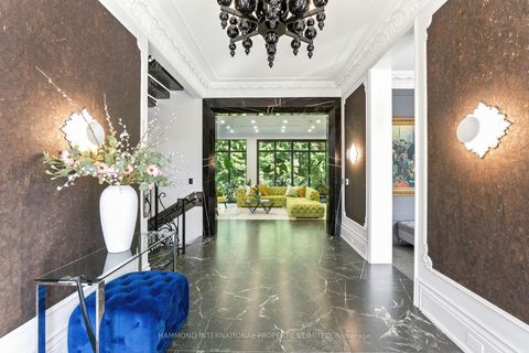 Photo 3 at 10 Hillavon Drive, Rosethorn, Toronto