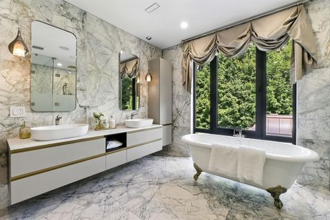 Photo 17 at 10 Hillavon Drive, Rosethorn, Toronto