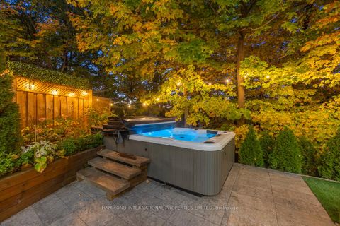Photo 31 at 10 Hillavon Drive, Rosethorn, Toronto
