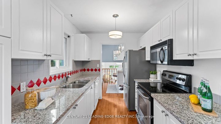 Photo 6 at 385 Compton Crescent, Centennial, Oshawa