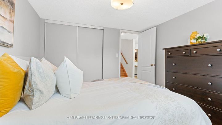 Photo 27 at 385 Compton Crescent, Centennial, Oshawa