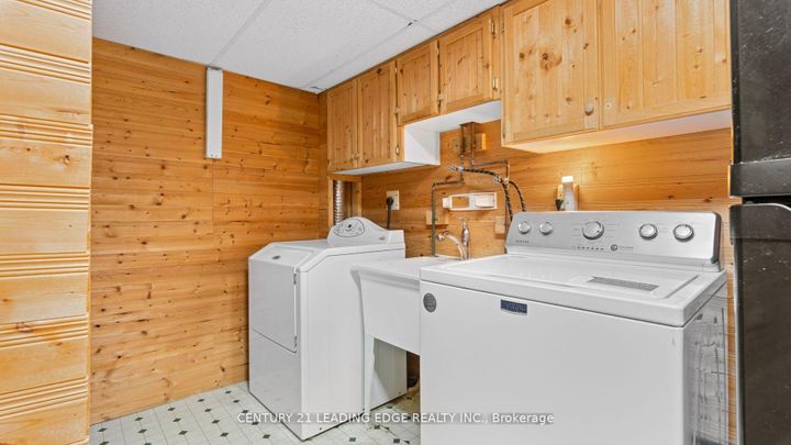 Photo 31 at 385 Compton Crescent, Centennial, Oshawa