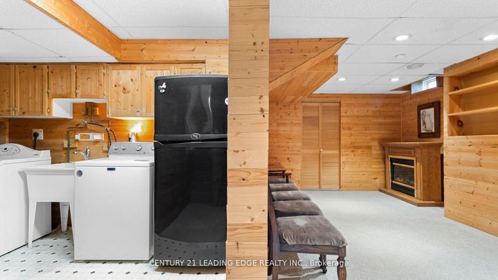 Photo 32 at 385 Compton Crescent, Centennial, Oshawa