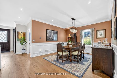 Photo 6 at 28 Wingrove Hill, City Centre West, Toronto