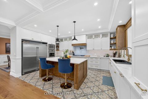 Photo 14 at 28 Wingrove Hill, City Centre West, Toronto