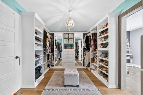 Photo 23 at 28 Wingrove Hill, City Centre West, Toronto