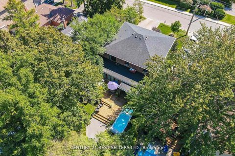 Photo 36 at 28 Wingrove Hill, City Centre West, Toronto