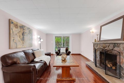 Photo 26 at 24 Chipwood Crescent, Pleasant View, Toronto