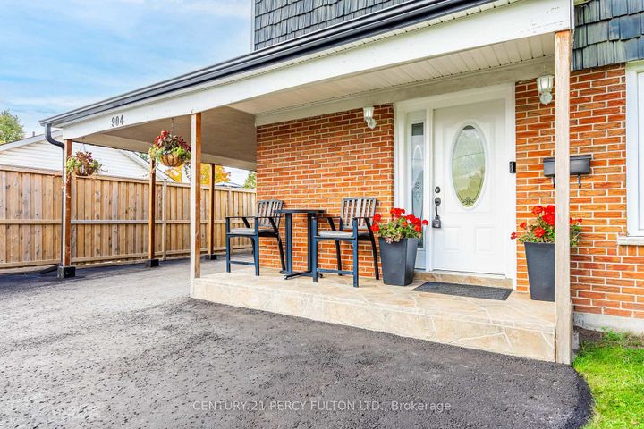 Photo 1 at 904 Somerville Street, Centennial, Oshawa