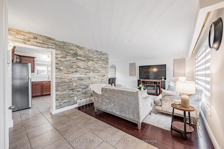 Photo 3 at 904 Somerville Street, Centennial, Oshawa