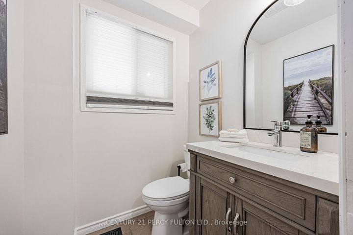 Photo 11 at 904 Somerville Street, Centennial, Oshawa