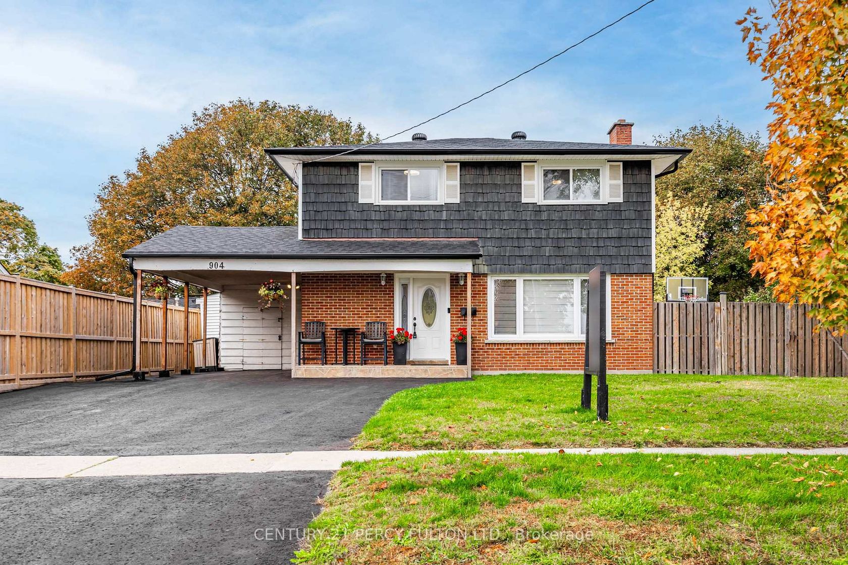 904 Somerville Street, Centennial, Oshawa 2