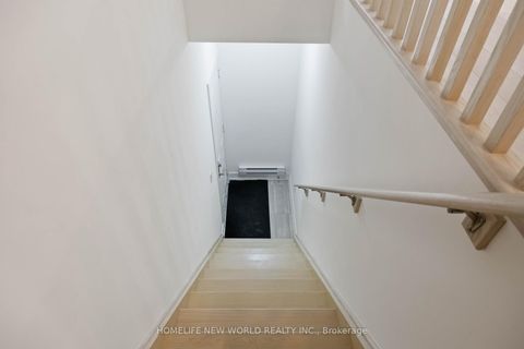 Photo 2 at 14 - 52 Holmes Avenue, Willowdale East, Toronto