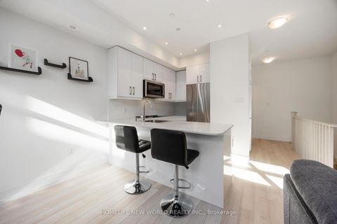 Photo 8 at 14 - 52 Holmes Avenue, Willowdale East, Toronto Photo 8 at 14 - 52 Holmes Avenue, Willowdale East, Toronto