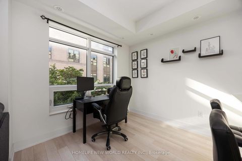 Photo 10 at 14 - 52 Holmes Avenue, Willowdale East, Toronto