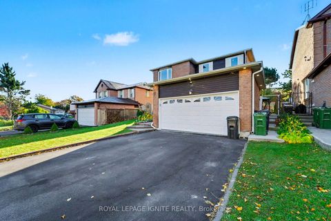 Photo 2 at 20 John Stoner Drive, Malvern, Toronto Photo 2 at 20 John Stoner Drive, Malvern, Toronto