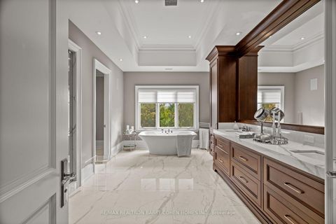 Photo 17 at 49 Gordon Road, Windfields, Toronto