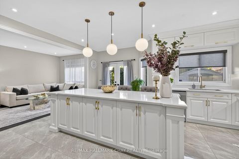 Photo 8 at 160 Golden Gate Circle, Sonoma Heights, Vaughan