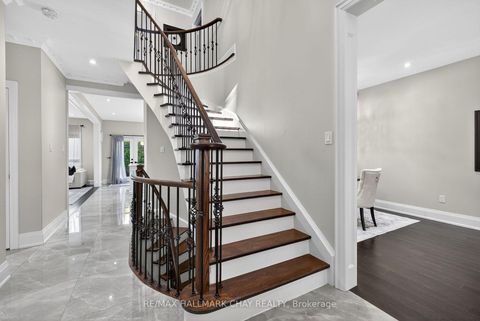 Photo 18 at 160 Golden Gate Circle, Sonoma Heights, Vaughan