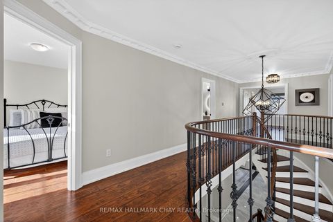 Photo 24 at 160 Golden Gate Circle, Sonoma Heights, Vaughan