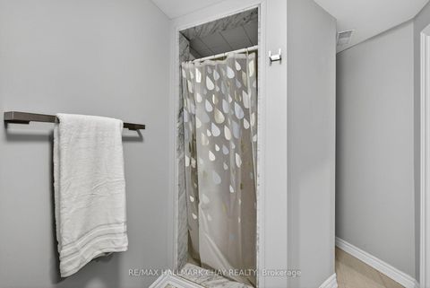 Photo 39 at 160 Golden Gate Circle, Sonoma Heights, Vaughan Photo 39 at 160 Golden Gate Circle, Sonoma Heights, Vaughan