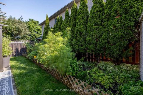 Photo 45 at 160 Golden Gate Circle, Sonoma Heights, Vaughan