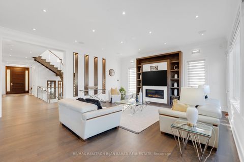 Photo 11 at 298 Hollywood Avenue, Willowdale East, Toronto