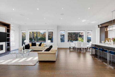 Photo 13 at 298 Hollywood Avenue, Willowdale East, Toronto