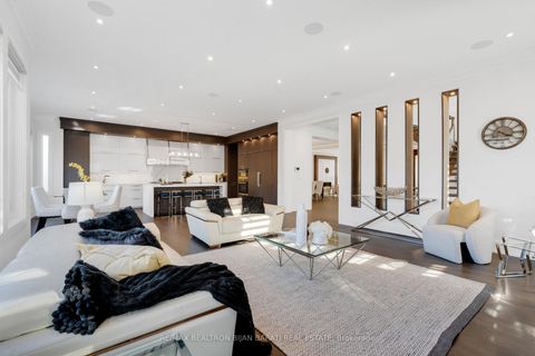 Photo 14 at 298 Hollywood Avenue, Willowdale East, Toronto