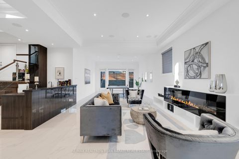 Photo 42 at 298 Hollywood Avenue, Willowdale East, Toronto