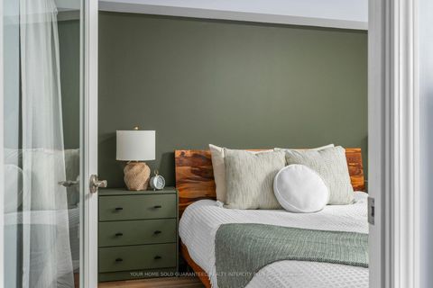 Photo 11 at 934 - 60 Heintzman Street, Junction Area, Toronto Photo 11 at 934 - 60 Heintzman Street, Junction Area, Toronto