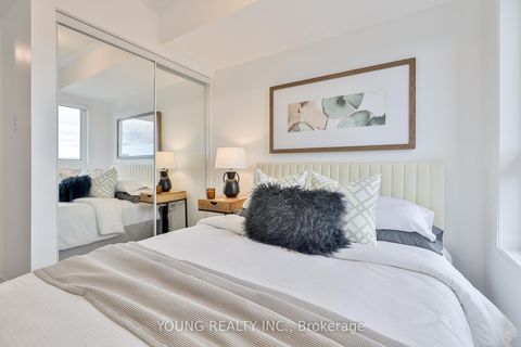 Photo 16 at 527 - 2791 EGLINTON Avenue E, Eglinton East, Toronto