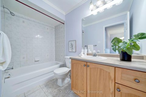 Photo 13 at 2159 Blue  Ridge Lane, WM Westmount, Oakville