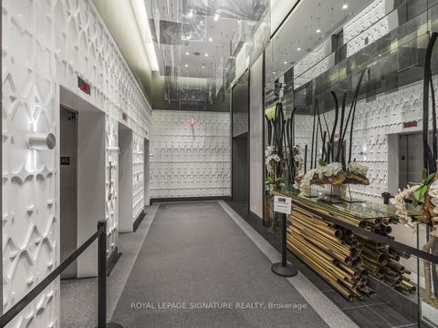 Photo 5 at 1704 - 32 Davenport Road, Annex, Toronto