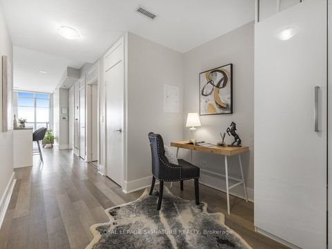 Photo 6 at 1704 - 32 Davenport Road, Annex, Toronto