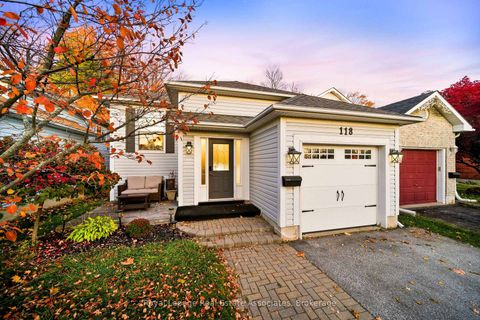 Photo 2 at 118 Copeman Crescent, Painswick North, Barrie