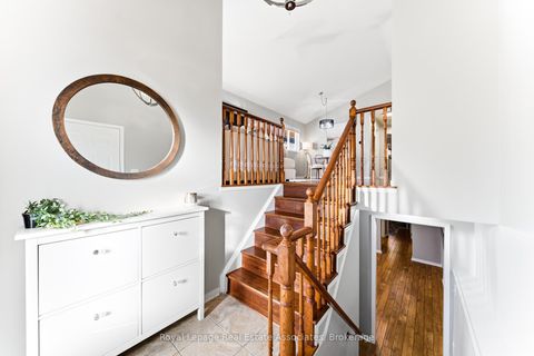 Photo 3 at 118 Copeman Crescent, Painswick North, Barrie