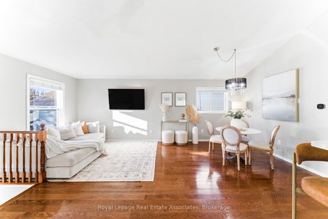 Photo 7 at 118 Copeman Crescent, Painswick North, Barrie