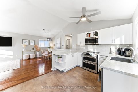 Photo 17 at 118 Copeman Crescent, Painswick North, Barrie