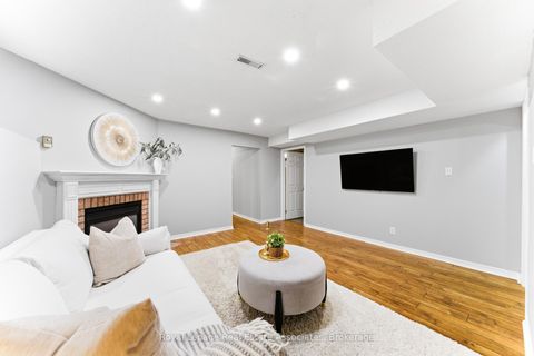 Photo 30 at 118 Copeman Crescent, Painswick North, Barrie