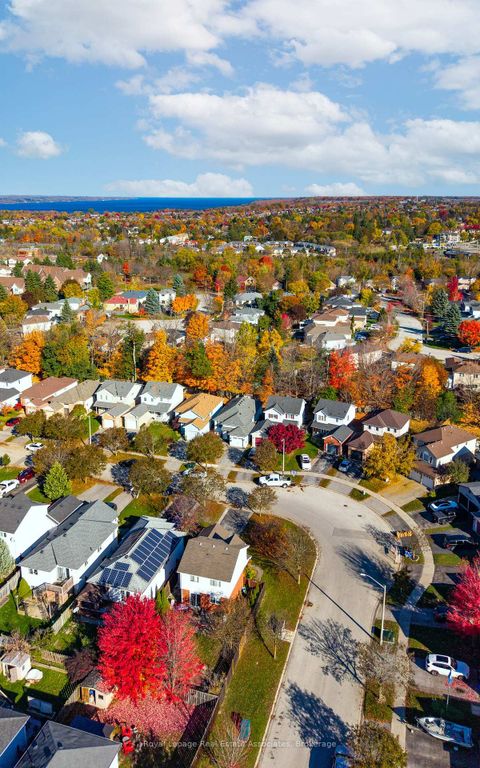 Photo 44 at 118 Copeman Crescent, Painswick North, Barrie