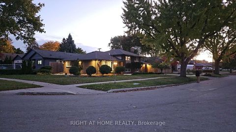 Photo 2 at 27 Shipley Road, Richview, Toronto