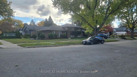 Photo 3 at 27 Shipley Road, Richview, Toronto